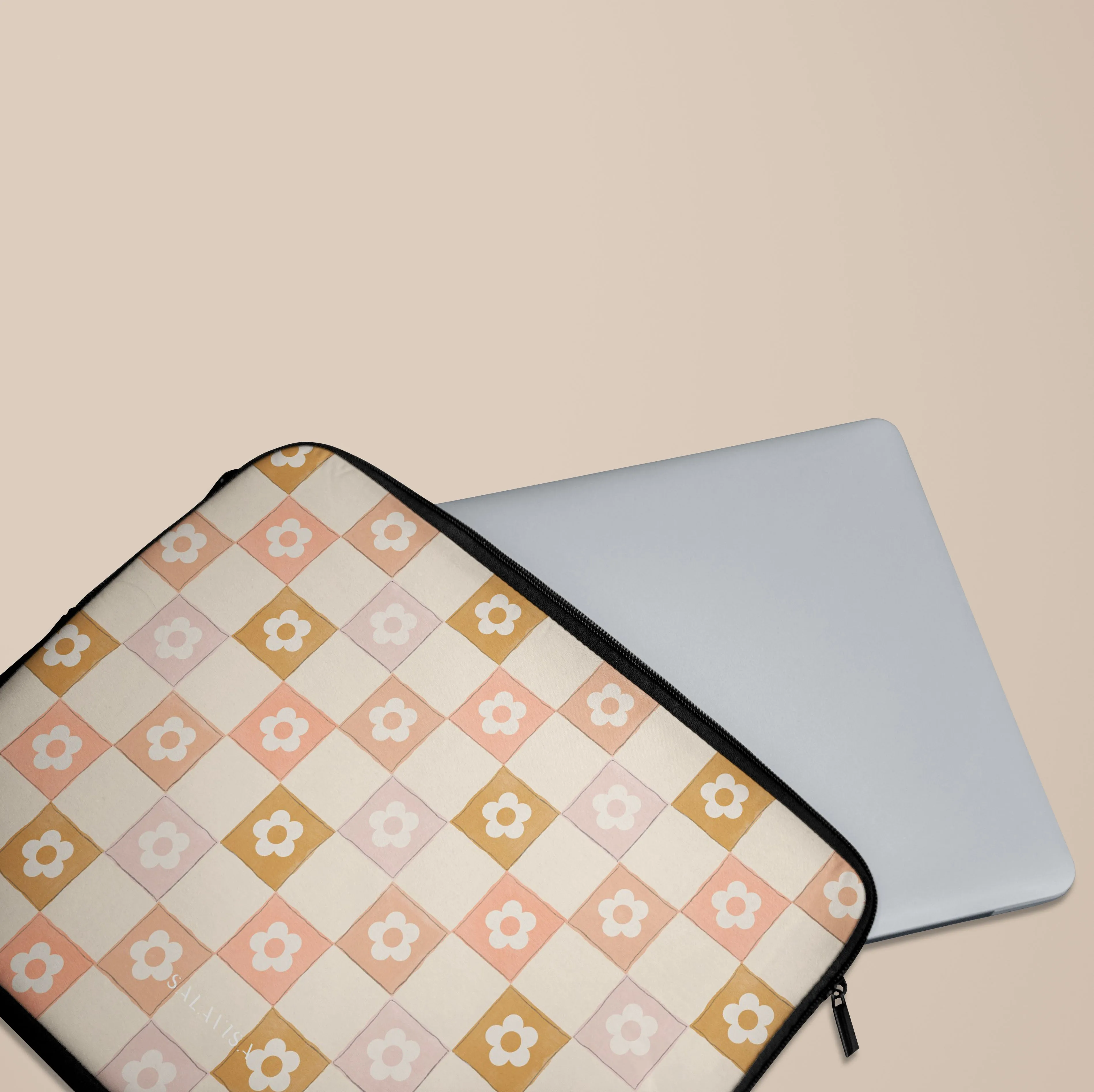 Beige Splendor Laptop Sleeve